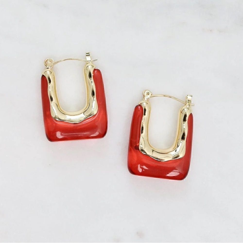 Red crystal hoop earrings N341